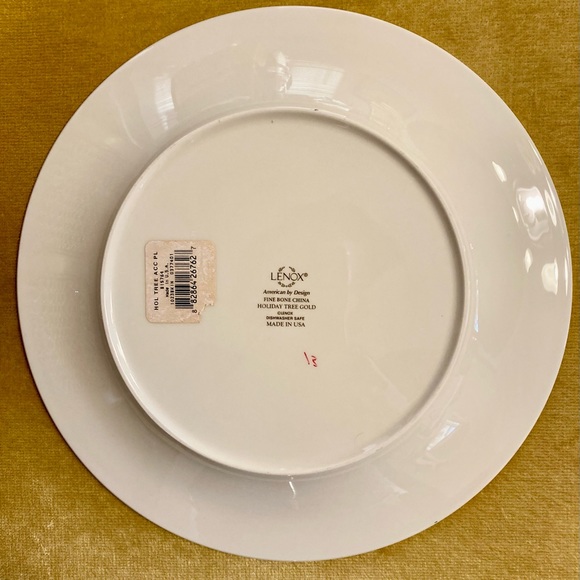 NWT - Lenox Holiday Tree Accent Luncheon Plate, 9-1/4” - Picture 3 of 4